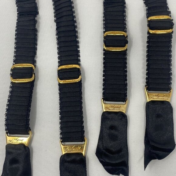 Agent Provocateur Black Ribbed Suspender Clips - Picture 3 of 5